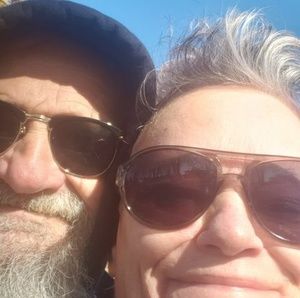 Meet your Posher, Raymonde